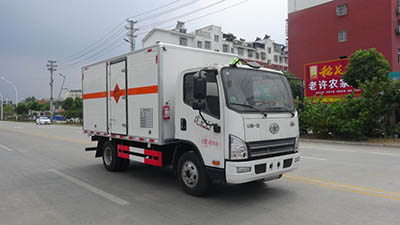 1565937720179141.jpg HCQ5047XQYCA5型爆破器材運(yùn)輸車1.jpg